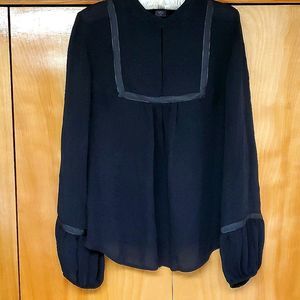 Black size small sheer blouse Banana Republic gorgeous